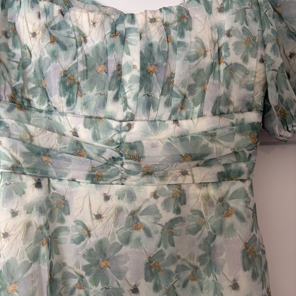 Selfie Leslie Green Floral Dress with Bow Back - Picture 3 of 6